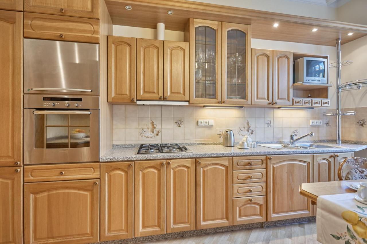 Villa Deluxe Apartments Карловы Вары Экстерьер фото